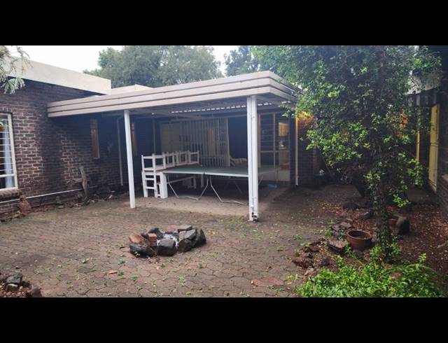 5 BEDROOM HOUSE FOR SALE IN BRACKENDOWNS